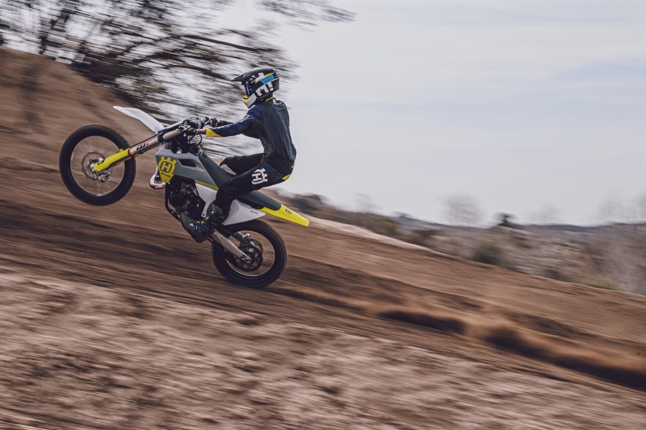 Husqvarna presenta la gamma cross 2023: a new generation